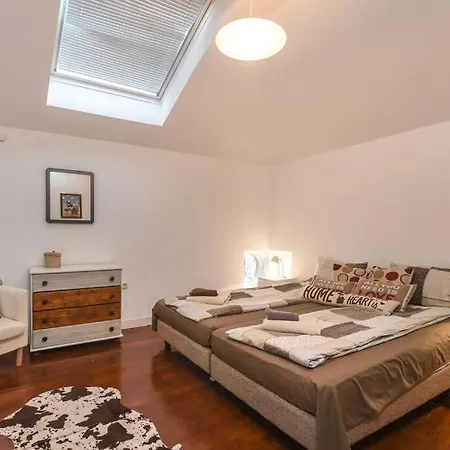 Apartamento Spacious And Cozy 3 Bedroom In Downtown *